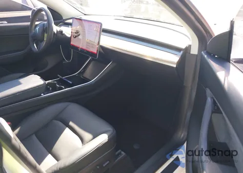 2020 Tesla Model Y Long Range Dual Motor All-Wheel Drive from USA, damaged, VIN 5YJYGDEE1LF048445